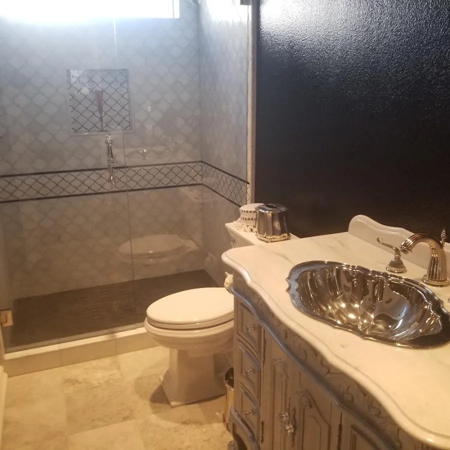 Professional plumbing work and bathroom remodeling in Dallas